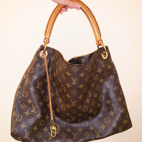 Louis Vuitton Artsy MM Monogram Bag - Picture 2 of 12